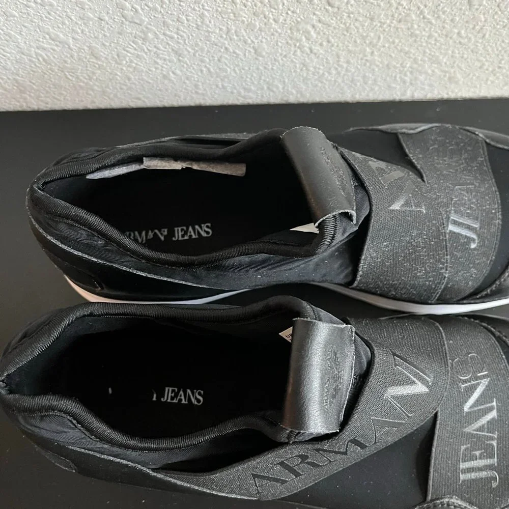 NWOT Armani Jean's Men's Black Elastic Runner Sneakers Shoes Size 8.5